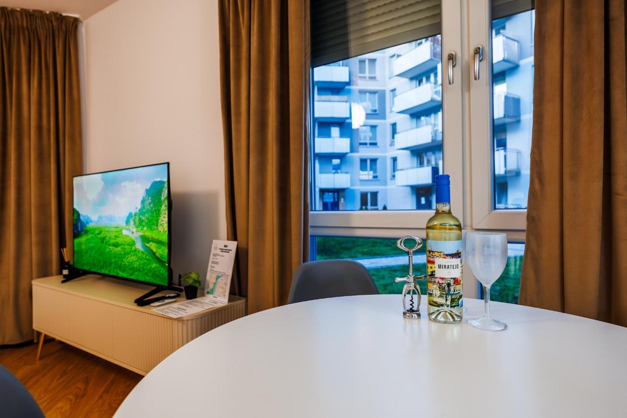 Apartamenty Zamkowe Жешув Экстерьер фото